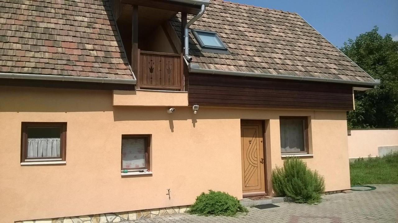 Villa Giulia Vendeghaz Verpelet Экстерьер фото