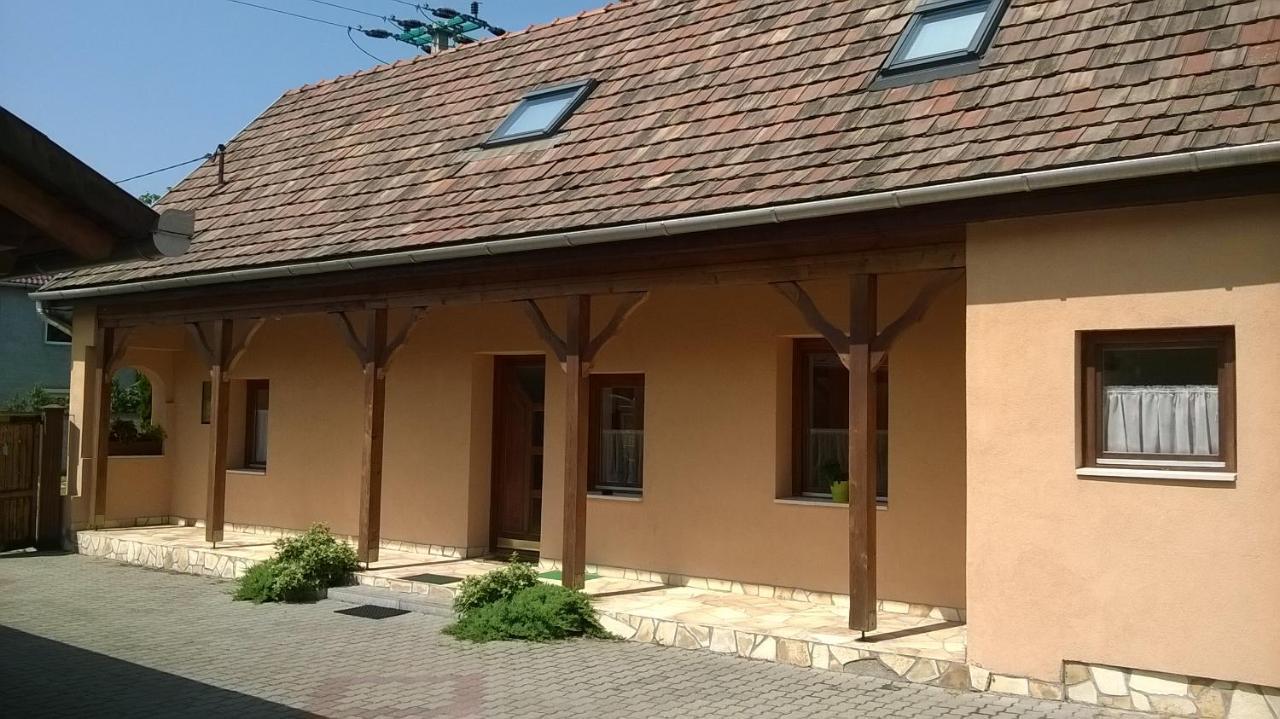 Villa Giulia Vendeghaz Verpelet Экстерьер фото